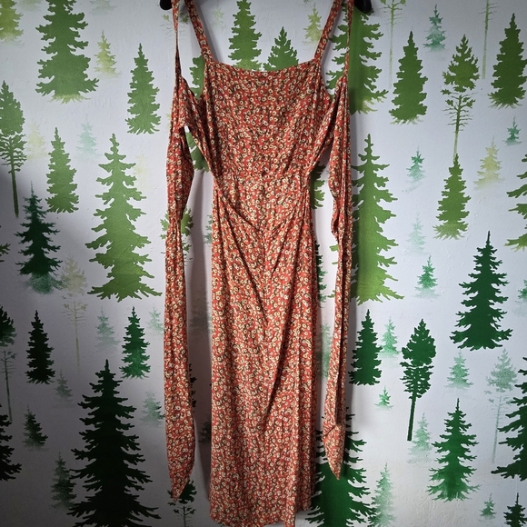 Floral Print Summer Dress - Picture 3 of 11